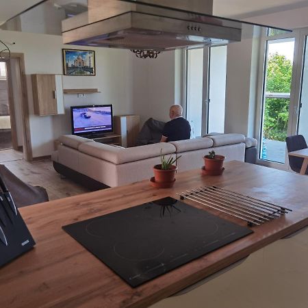 Banka Sunset House Piestany Cervena Veza 아파트 외부 사진