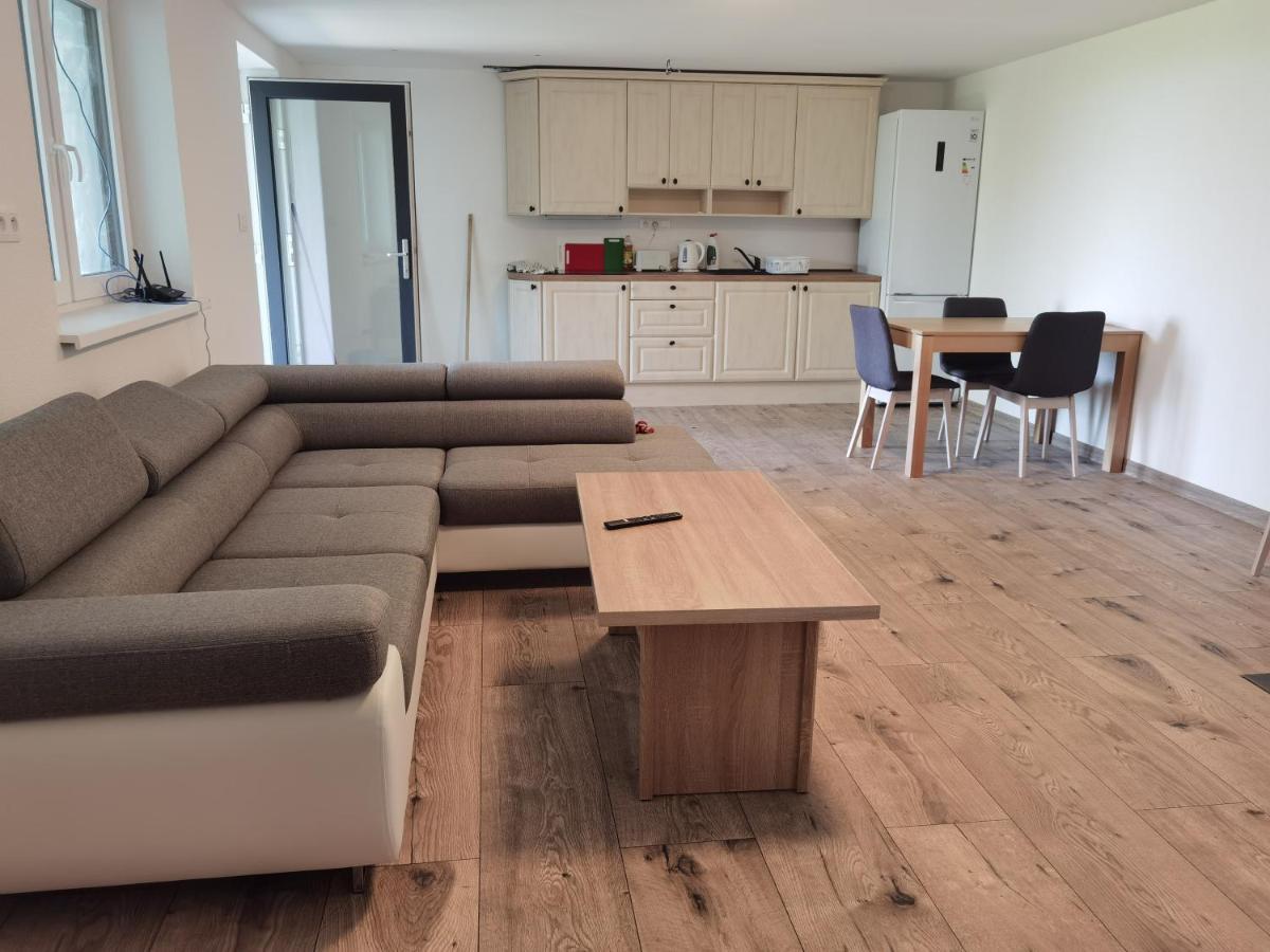 Banka Sunset House Piestany Cervena Veza 아파트 외부 사진